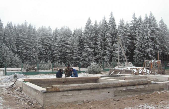Budowa domu fundament w zimie
