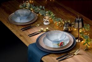 6 niesamowite pomysły Serving stół Nowy Rok, który natychmiast stworzyć świąteczną atmosferę w domu